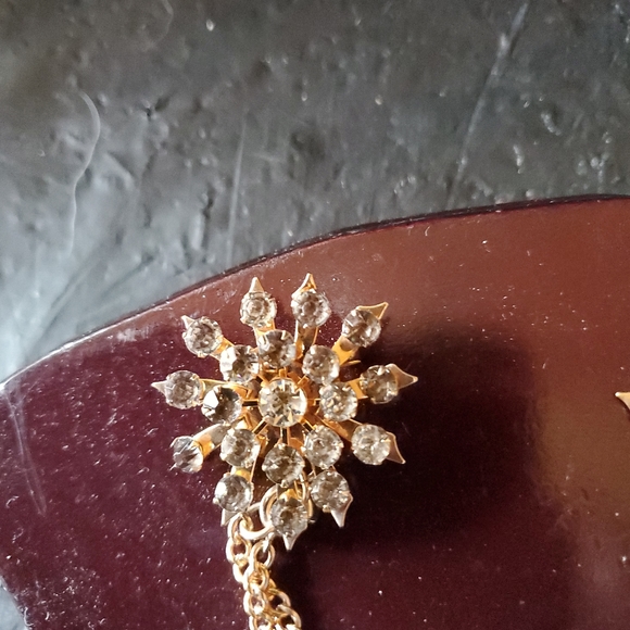 Vintage La Rue Copper Grey to Clear Rhinestones Starburst Sweater / Scarf Pins - Picture 2 of 9